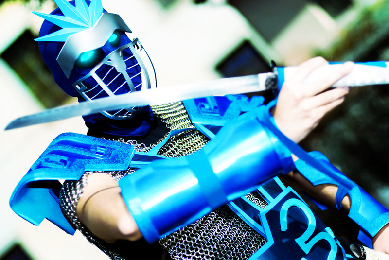 Illustration for article titled A League of Legendary Cosplayers